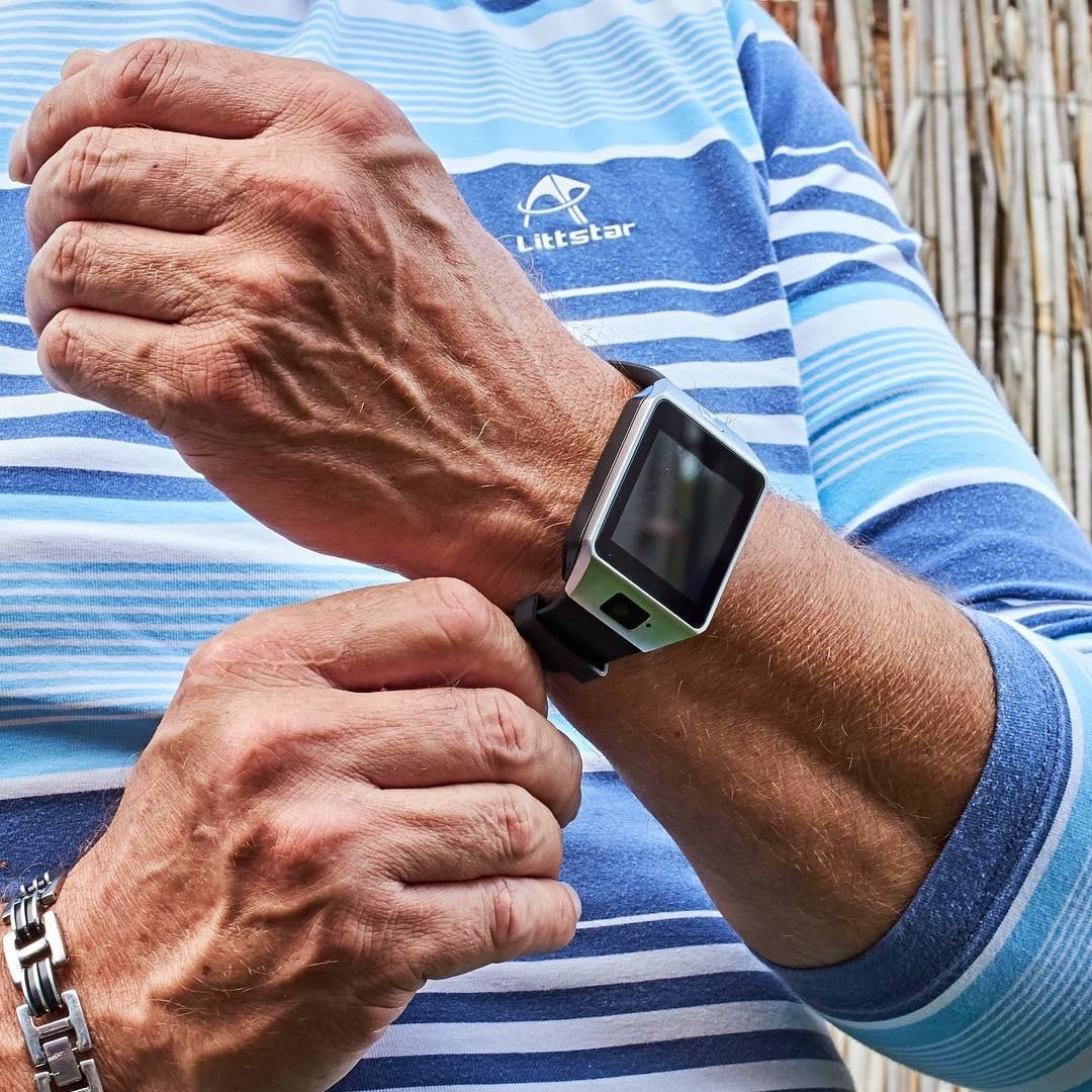 Trendy Smart Watches For Men This Year Trendy Smart Watches For Men This Year