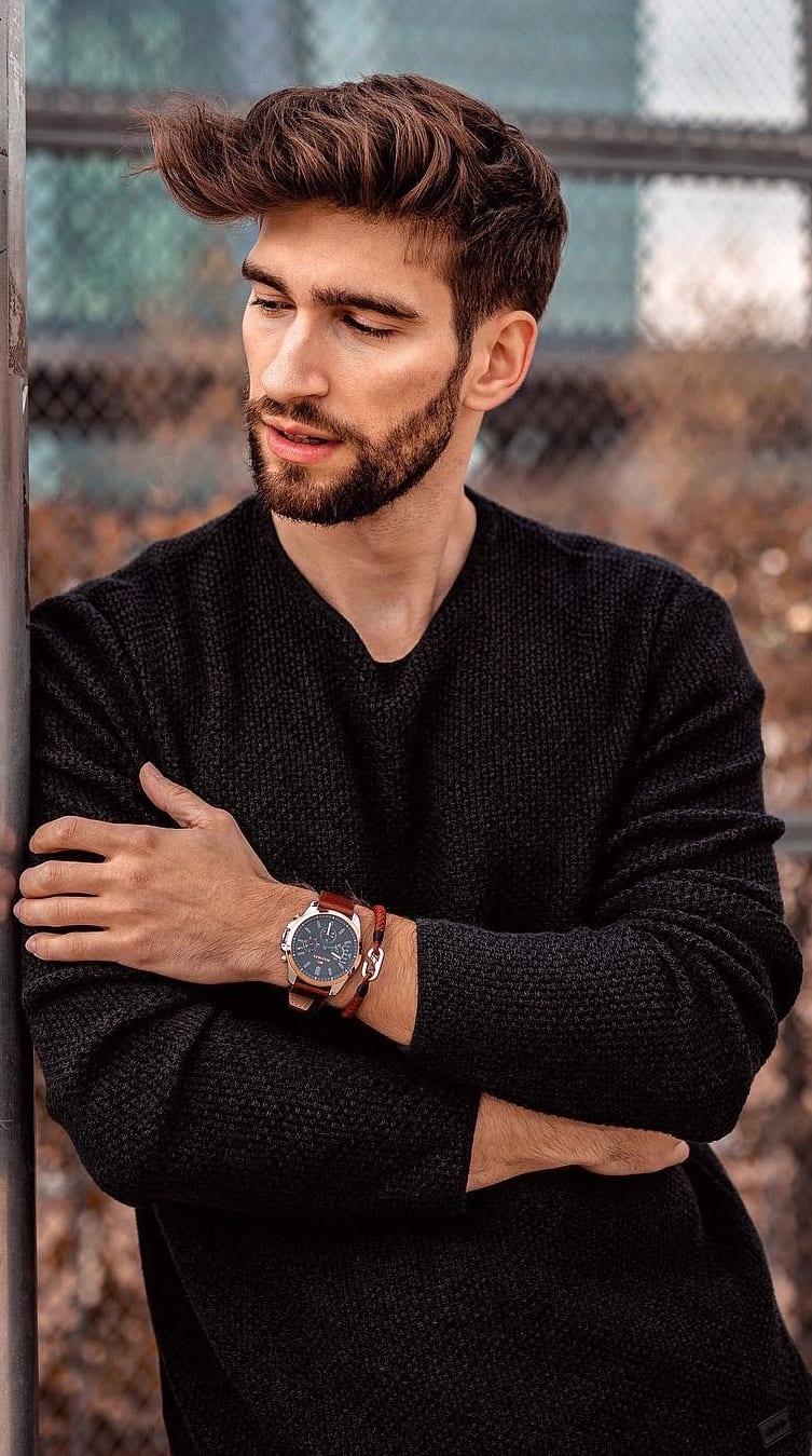 Stylish Medium Haircut Ideas For Men To Copy