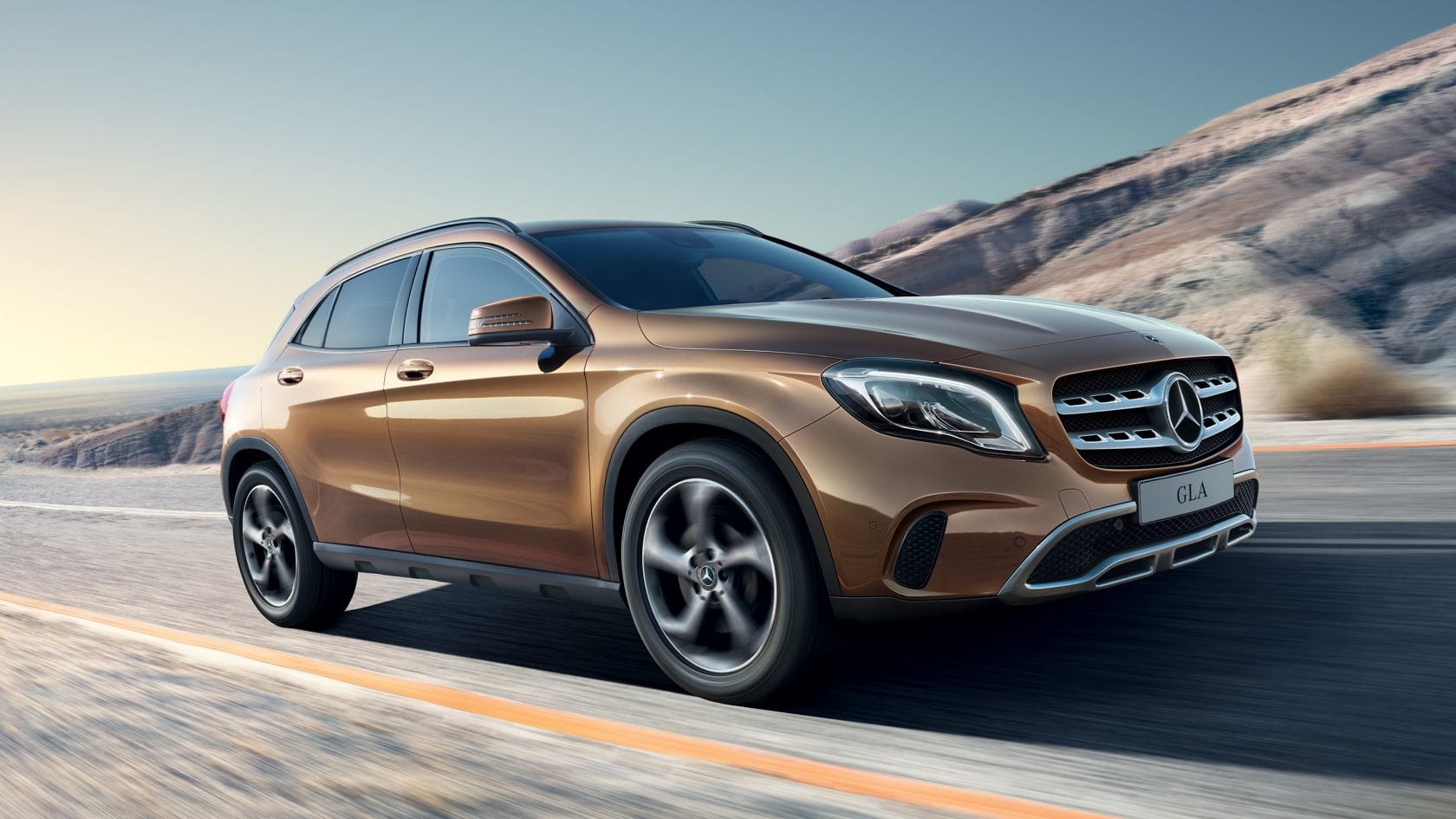 Mercedes-Benz GLA Mercedes-Benz GLA