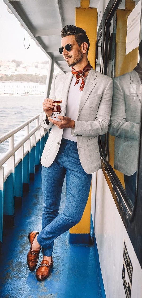 Linen jacket blue jeans white t-shirt for yacht party Linen jacket blue jeans white t-shirt for yacht party