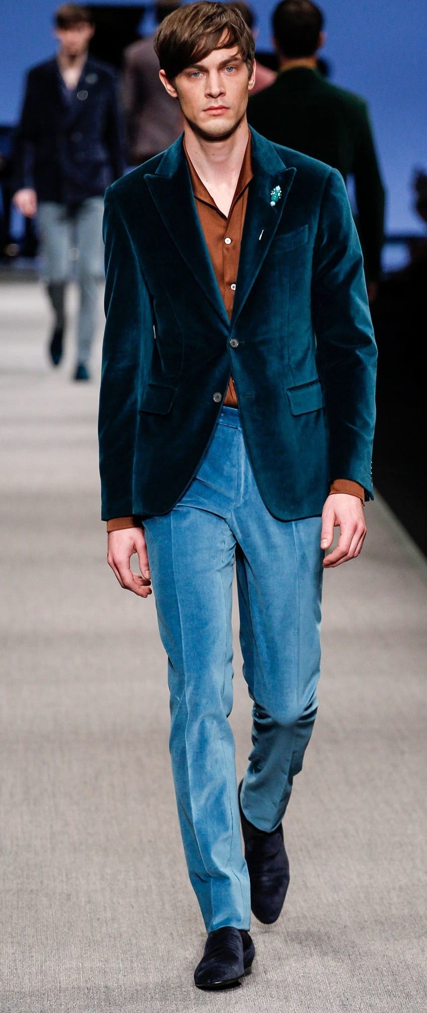 Mens Navy Blue Velvet Blazer Outfit