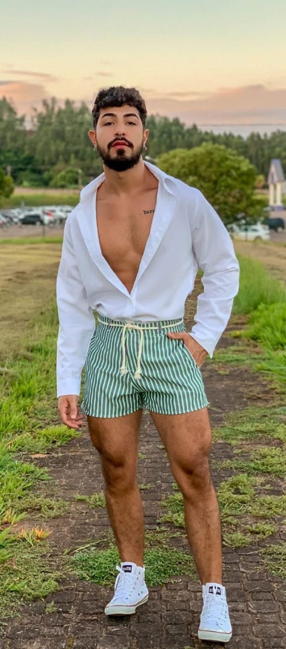 Stylish Gay Outfit Ideas
