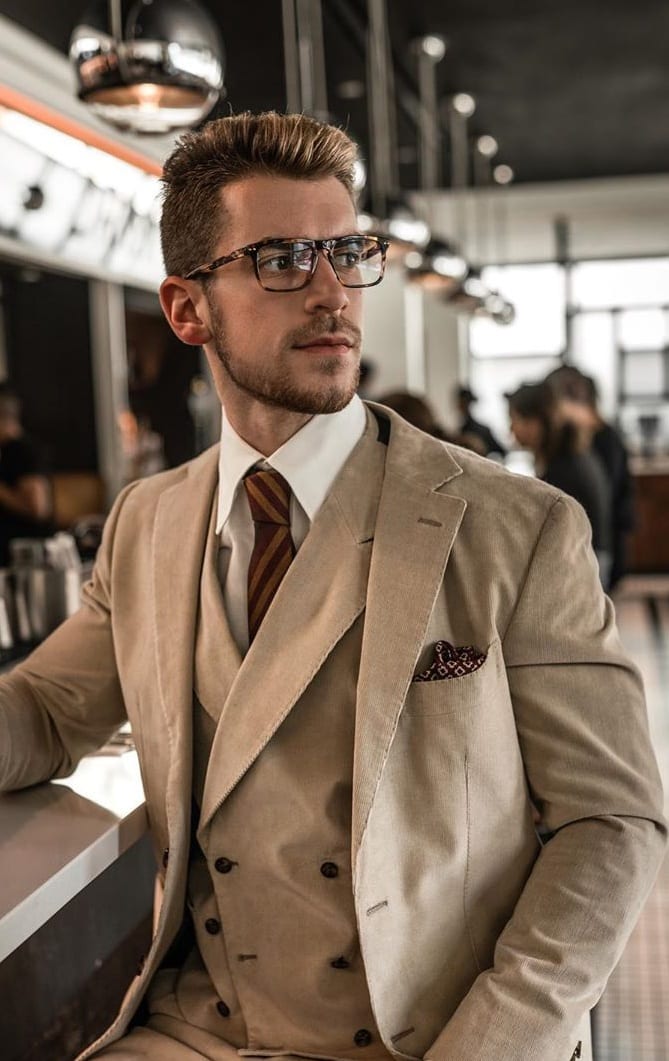 Eyeglasses for Men to Wear